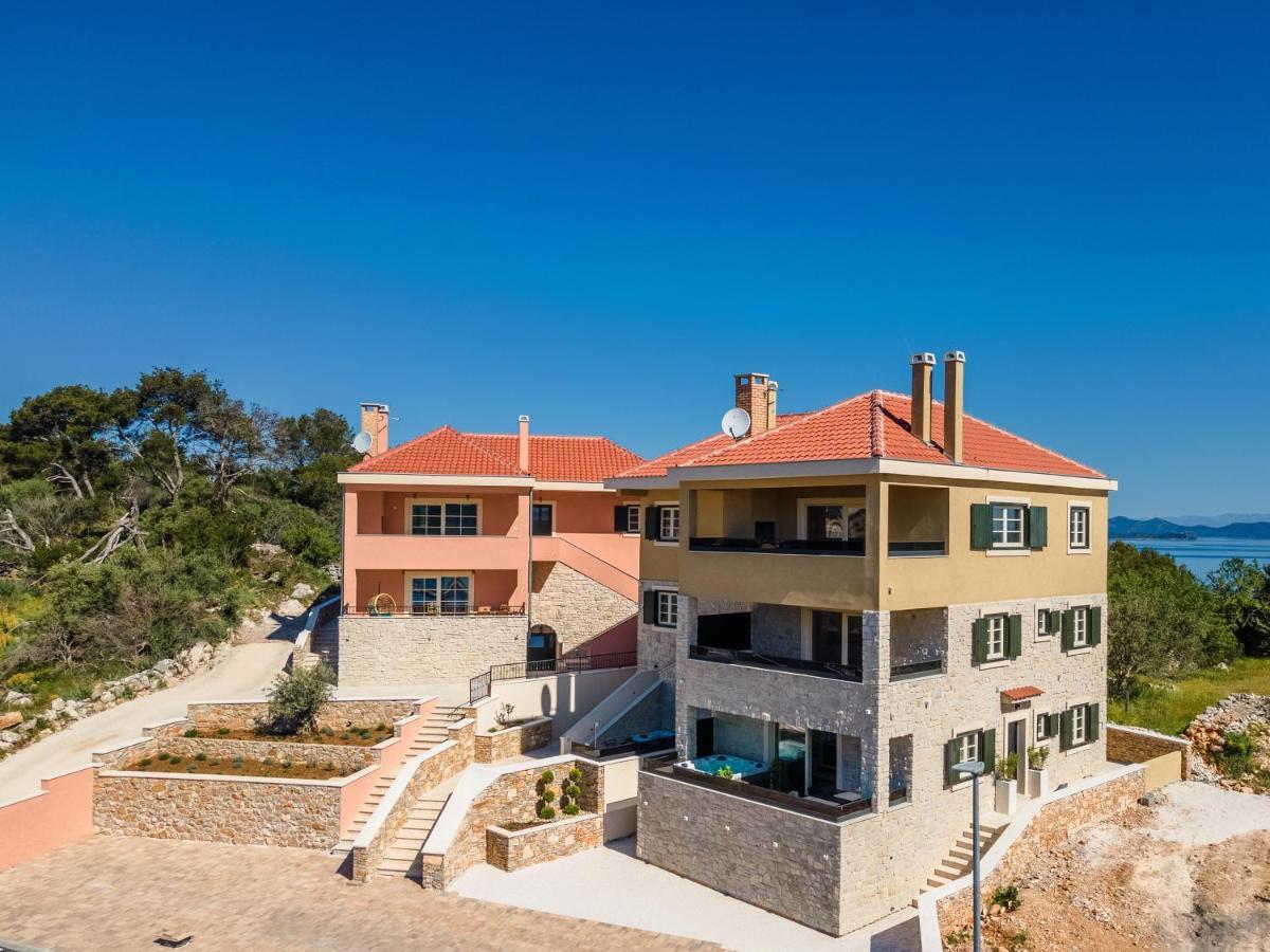 Teona Luxury With Jacuzzi And Terrace Sea View *